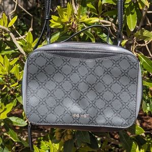 🩶 Nine West Faux Leather Black/Grey Crossover Shoulder Purse